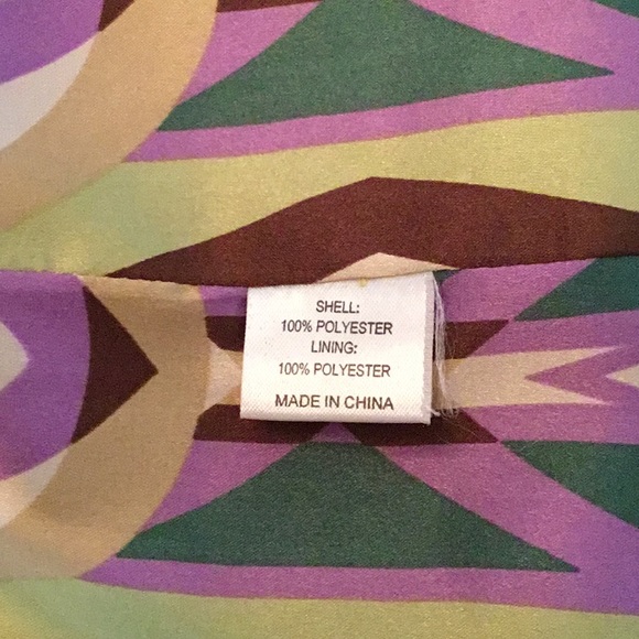 PENTA Green Silkish Jacket with Sleeveless Blouse - Picture 5 of 8